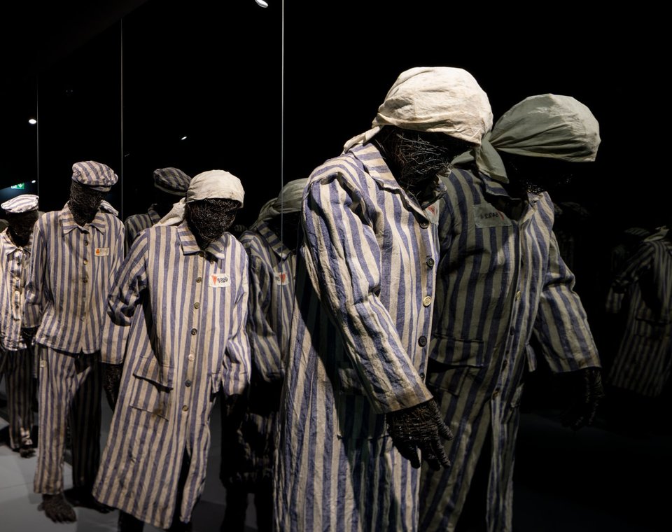 Polen in KL Auschwitz. Im Schatten der Vernichtung – Oświęcim während der deutschen Besatzung 1939–1945 - Auschwitz 2025