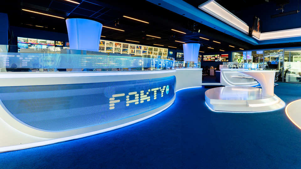 TV STUDIO TVN24/FAKTY - Warschau / Polen 2025 (19)