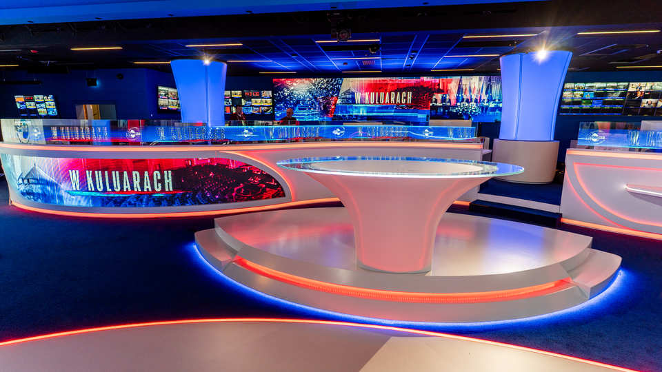 TV STUDIO TVN24/FAKTY - Warschau / Polen 2025 (3)