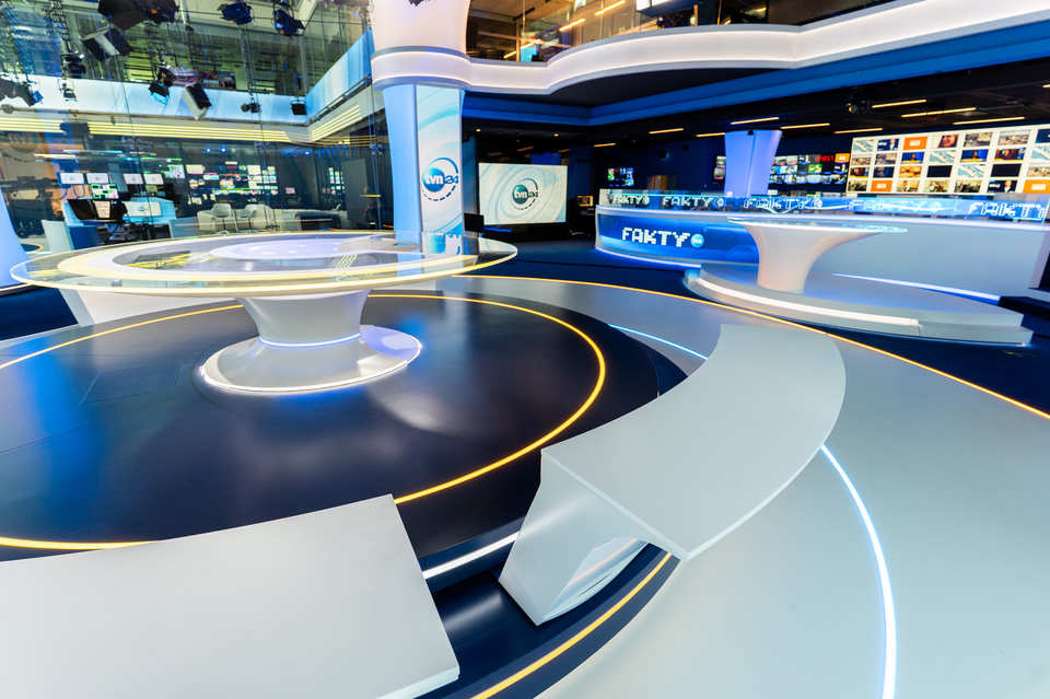 TV STUDIO TVN24/FAKTY - Warschau / Polen 2025 (16)