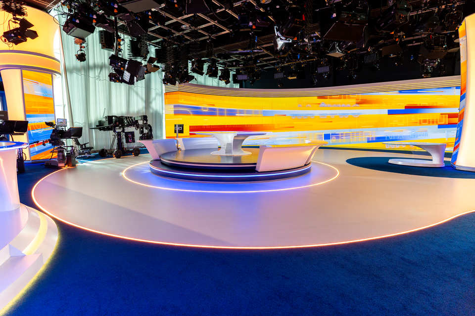 TV STUDIO TVN24/FAKTY - Warschau / Polen 2025 (24)
