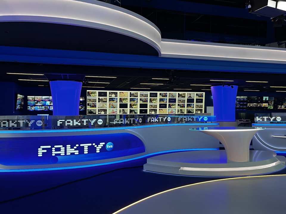 TV STUDIO TVN24/FAKTY - Warschau / Polen 2025 (28)